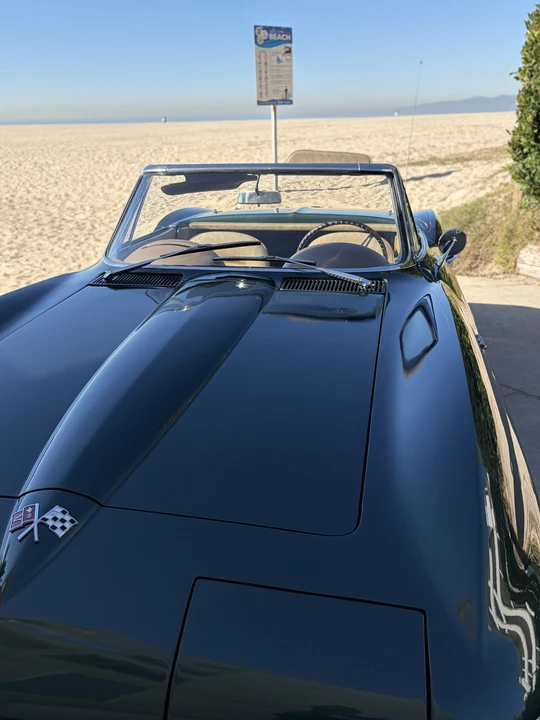 1965 Chevrolet Corvette C2 - Image 22 of 31