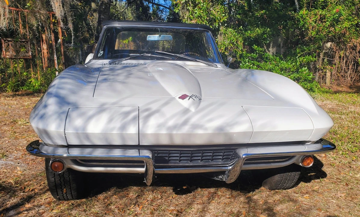 1965 Chevrolet Corvette C2 - Image 20 of 31