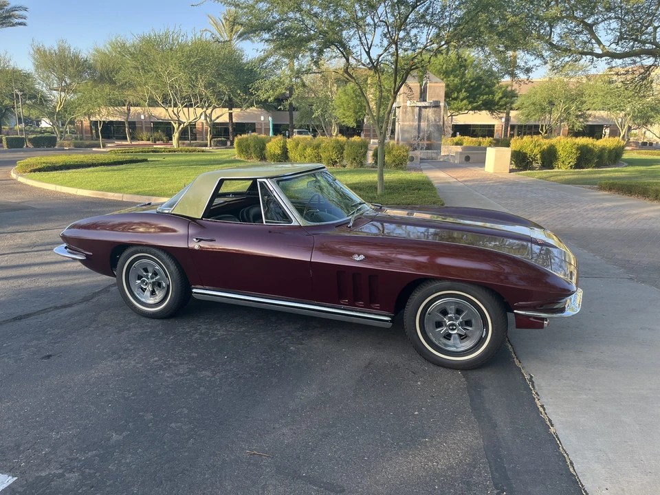 1965 Chevrolet Corvette C2 - Image 15 of 31