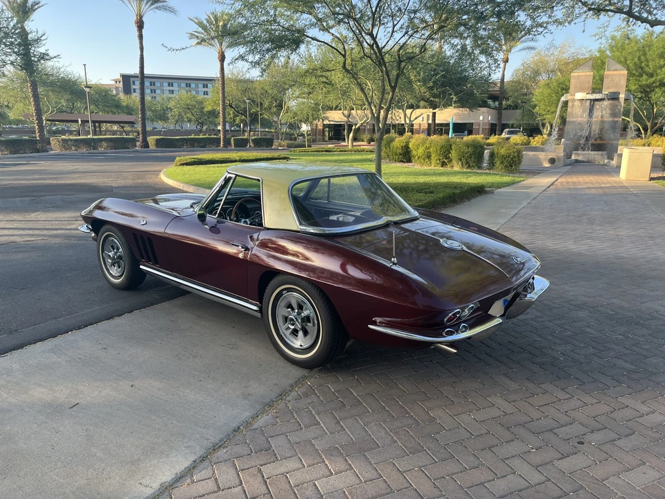 1965 Chevrolet Corvette C2 - Image 29 of 31