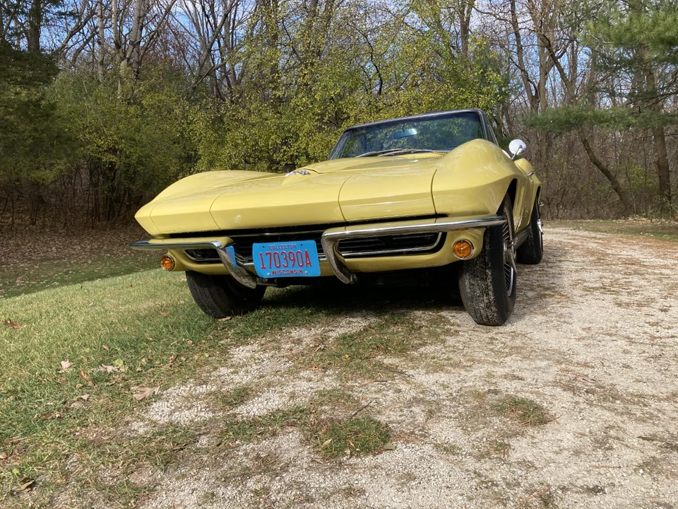 1965 Chevrolet Corvette C2 - Image 6 of 31