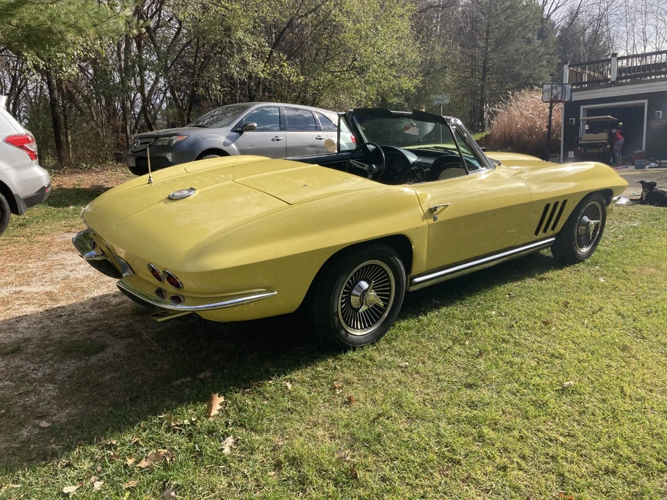 1965 Chevrolet Corvette C2 - Image 12 of 31