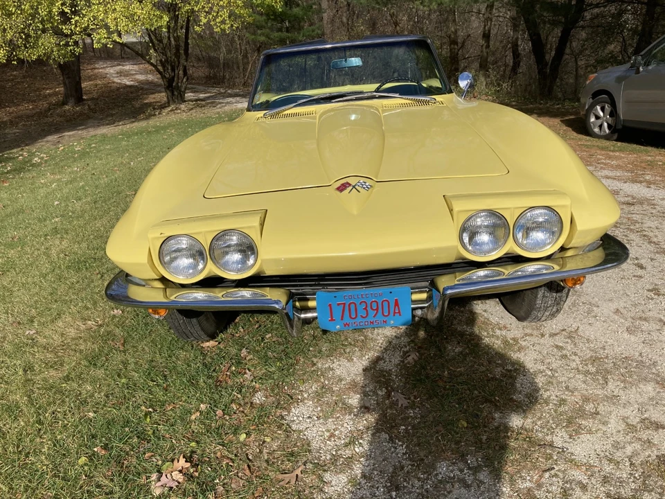1965 Chevrolet Corvette C2 - Image 8 of 31