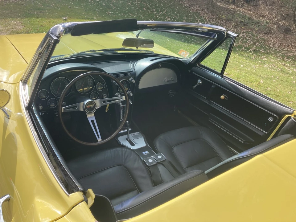 1965 Chevrolet Corvette C2 - Image 29 of 31