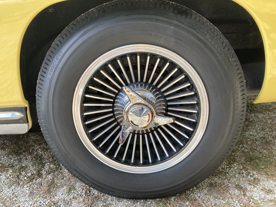 1965 Chevrolet Corvette C2 - Image 20 of 31