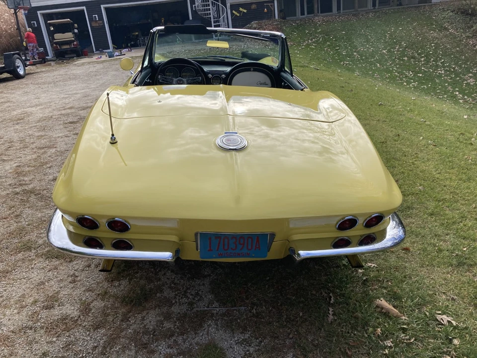 1965 Chevrolet Corvette C2 - Image 15 of 31