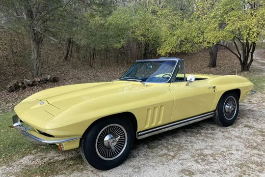 1965 Chevrolet Corvette C2 Convertible