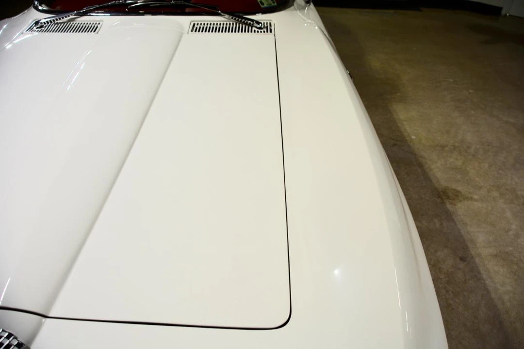 1965 Chevrolet Corvette C2 - Image 21 of 31
