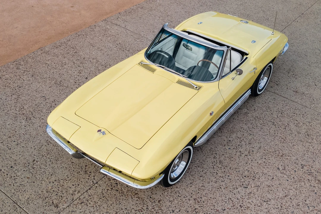 1965 Chevrolet Corvette C2 - Image 29 of 31