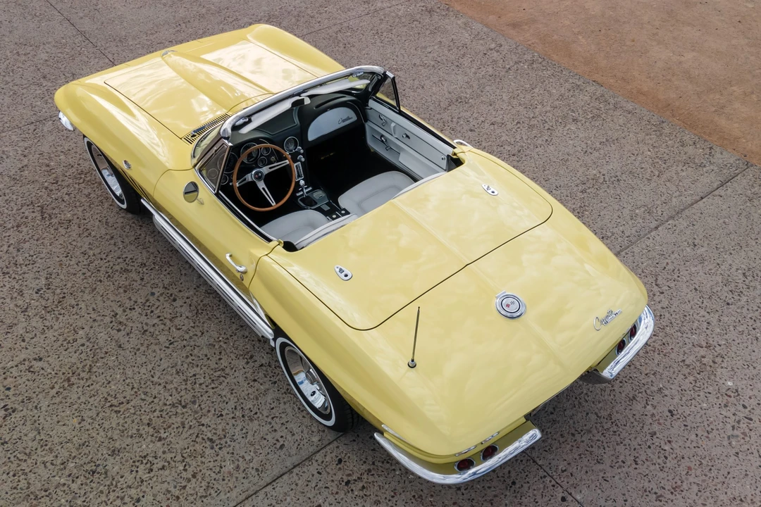 1965 Chevrolet Corvette C2 - Image 31 of 31