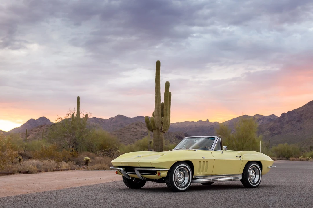 1965 Chevrolet Corvette C2 - Image 6 of 31
