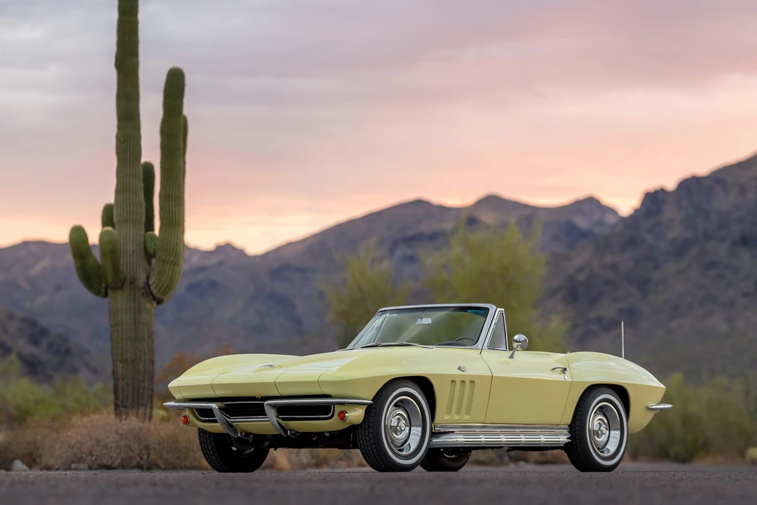 1965 Chevrolet Corvette C2 - Image 5 of 31