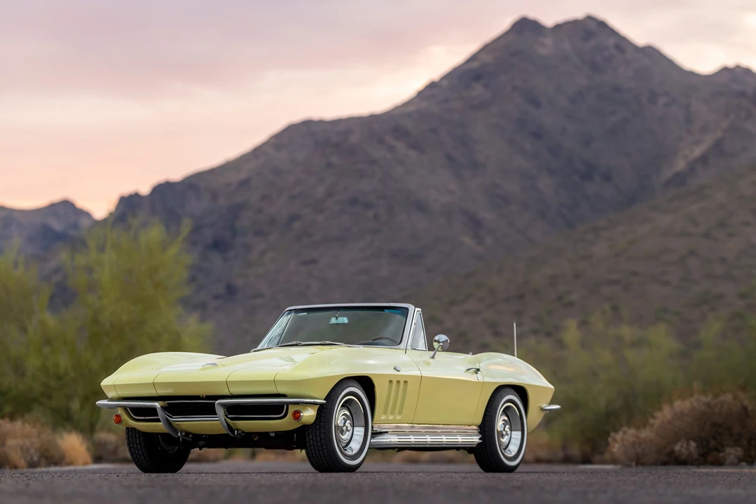 1965 Chevrolet Corvette C2 - Image 4 of 31