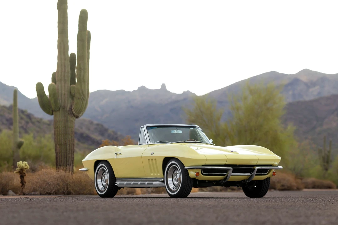 1965 Chevrolet Corvette C2 - Image 17 of 31
