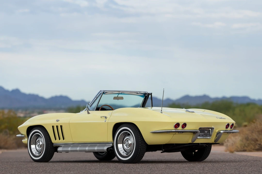1965 Chevrolet Corvette C2 - Image 7 of 31