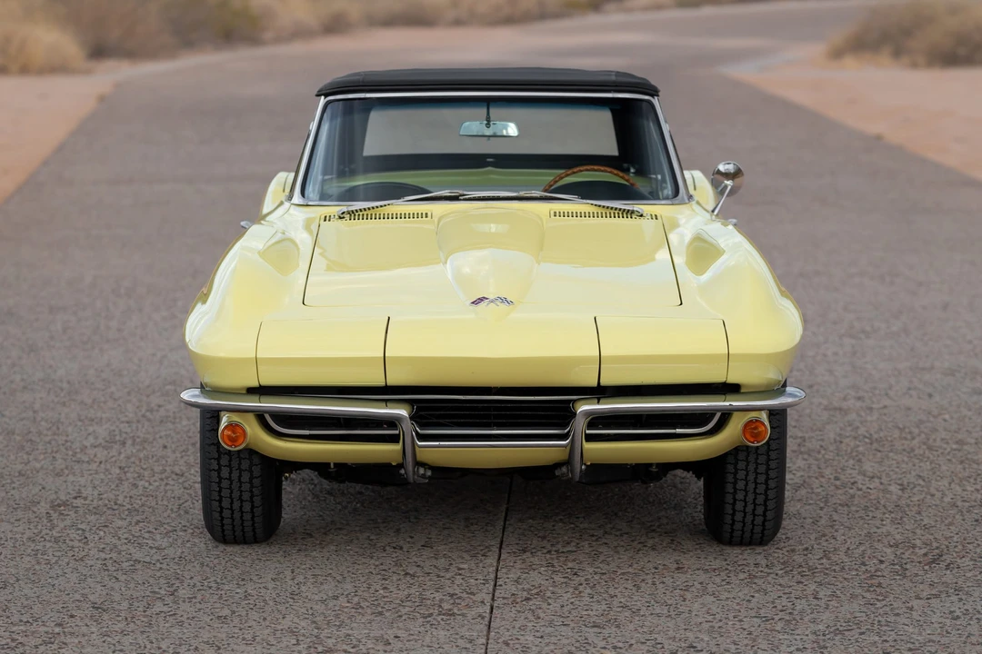 1965 Chevrolet Corvette C2 - Image 22 of 31