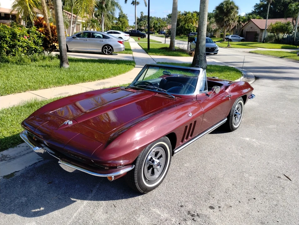 1965 Chevrolet Corvette C2 - Image 14 of 31