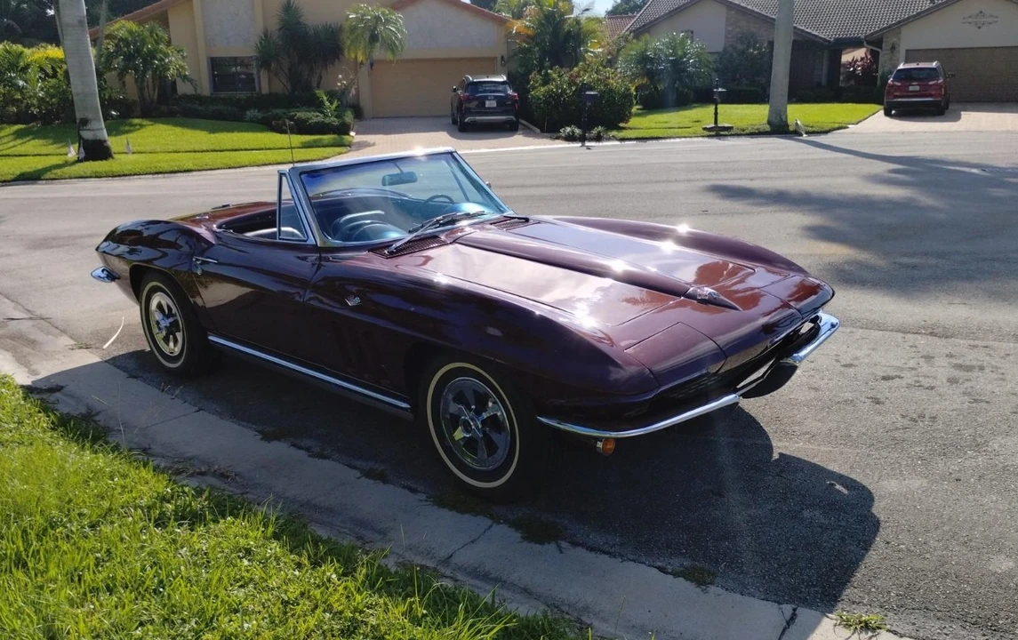 1965 Chevrolet Corvette C2 - Image 24 of 31