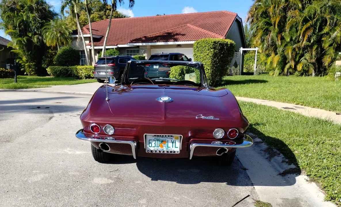 1965 Chevrolet Corvette C2 - Image 17 of 31