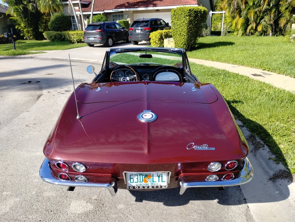 1965 Chevrolet Corvette C2 - Image 18 of 31