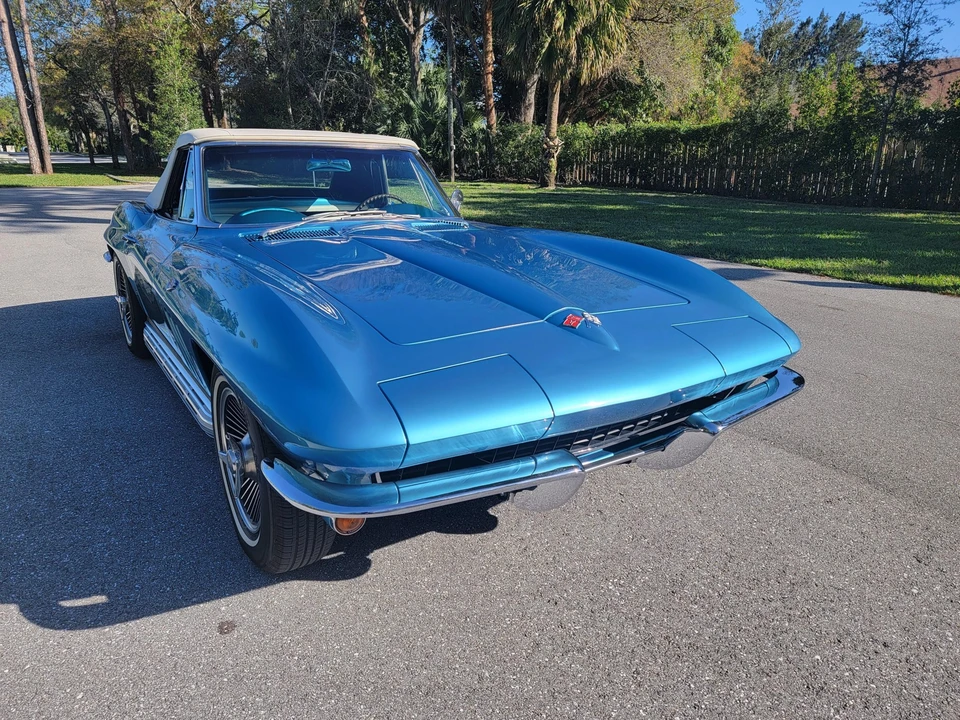 1965 Chevrolet Corvette C2 - Image 18 of 31