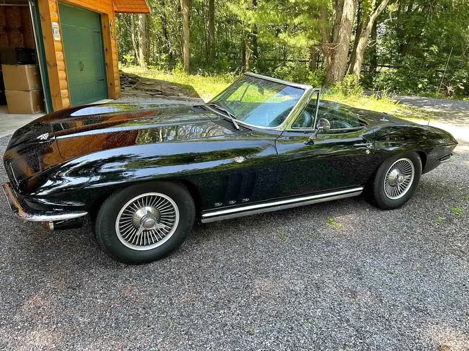 1965 Chevrolet Corvette C2 - Image 1 of 20