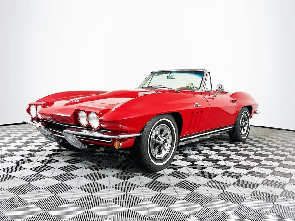 1965 Chevrolet Corvette C2 - Image 3 of 31