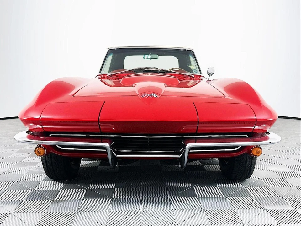 1965 Chevrolet Corvette C2 - Image 24 of 31