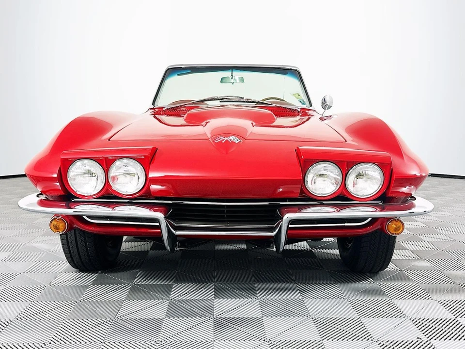 1965 Chevrolet Corvette C2 - Image 13 of 31