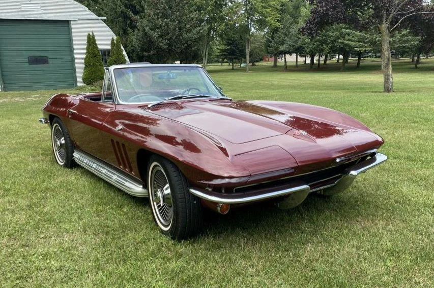 1965 Chevrolet Corvette C2 - Image 1 of 31