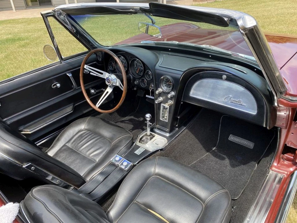 1965 Chevrolet Corvette C2 - Image 26 of 31
