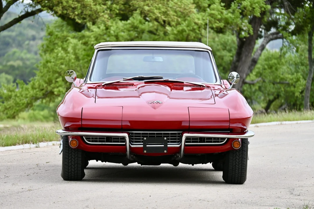 1965 Chevrolet Corvette C2 - Image 3 of 31