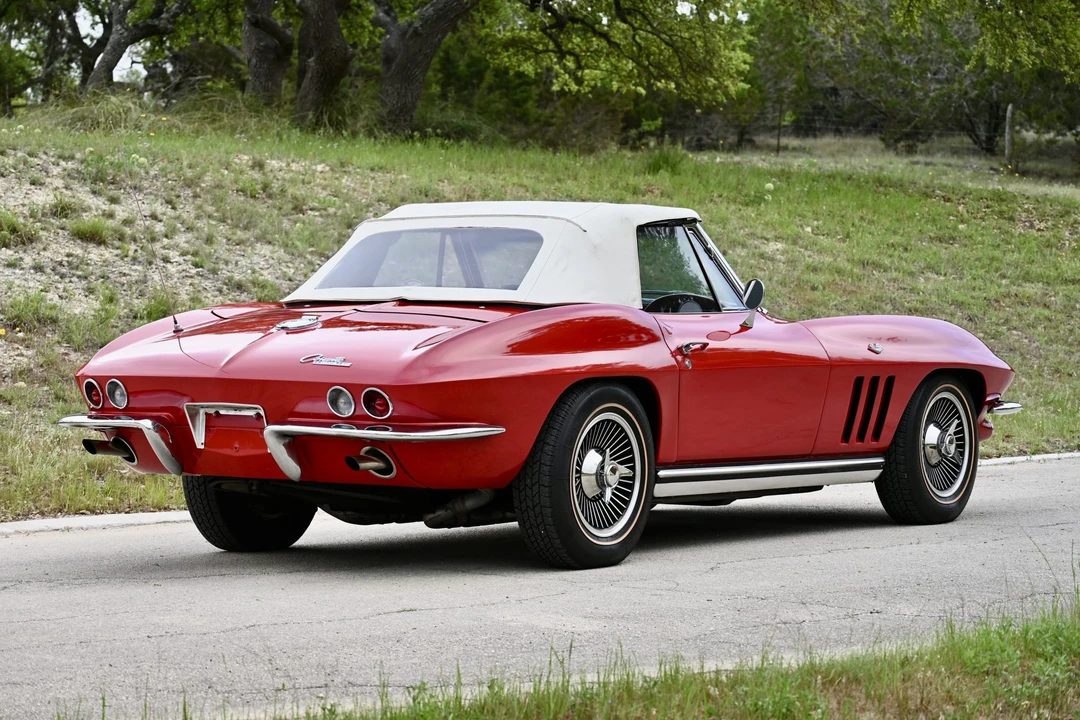 1965 Chevrolet Corvette C2 - Image 6 of 31