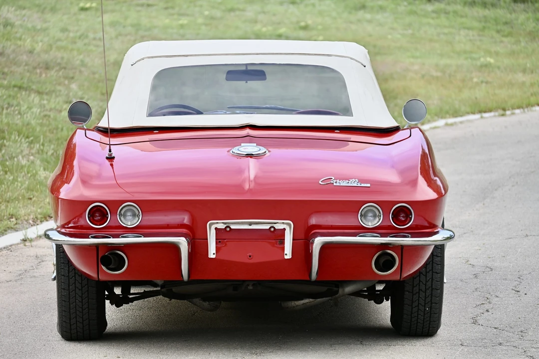 1965 Chevrolet Corvette C2 - Image 7 of 31