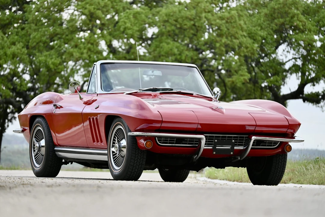 1965 Chevrolet Corvette C2 - Image 14 of 31