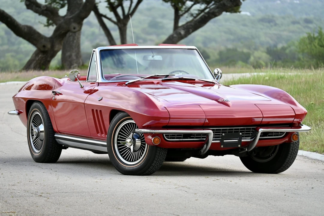 1965 Chevrolet Corvette C2 - Image 16 of 31