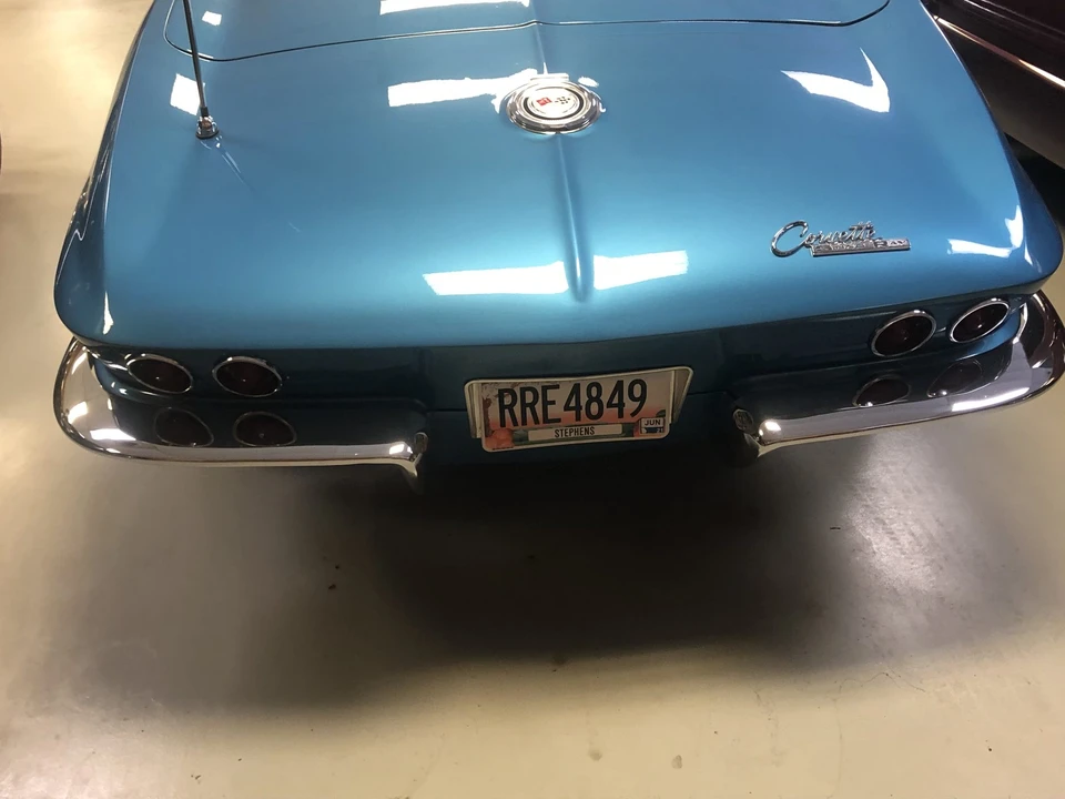 1965 Chevrolet Corvette C2 - Image 20 of 31