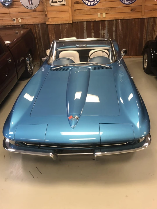 1965 Chevrolet Corvette C2 - Image 16 of 31