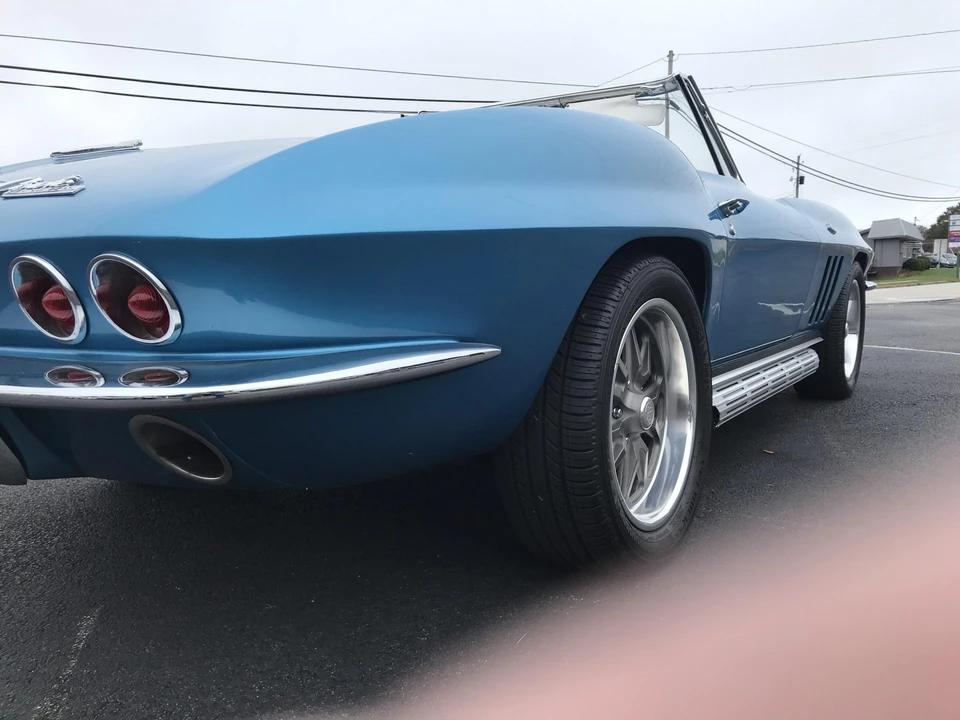 1965 Chevrolet Corvette C2 - Image 25 of 31