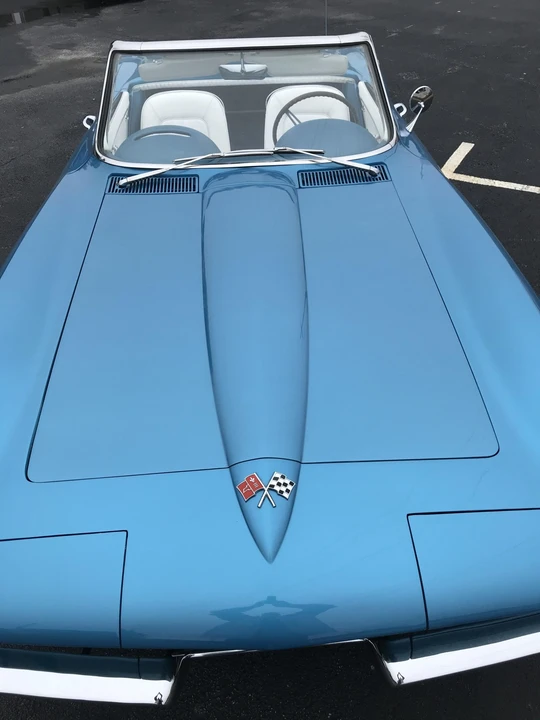 1965 Chevrolet Corvette C2 - Image 17 of 31
