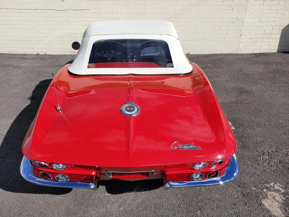 1965 Chevrolet Corvette C2 - Image 16 of 31