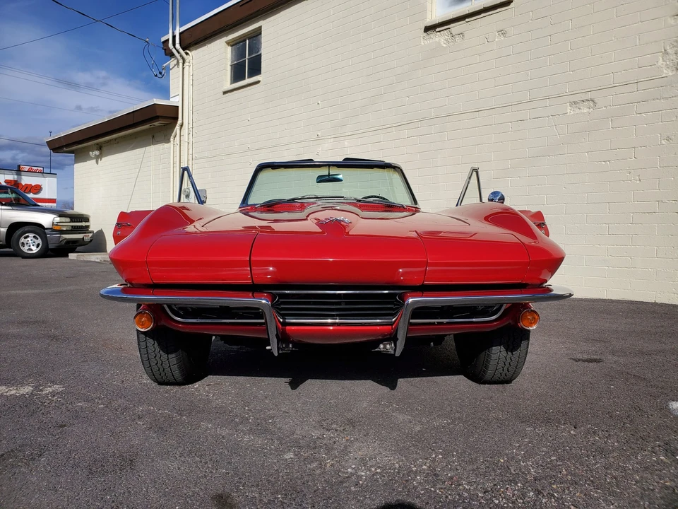 1965 Chevrolet Corvette C2 - Image 9 of 31