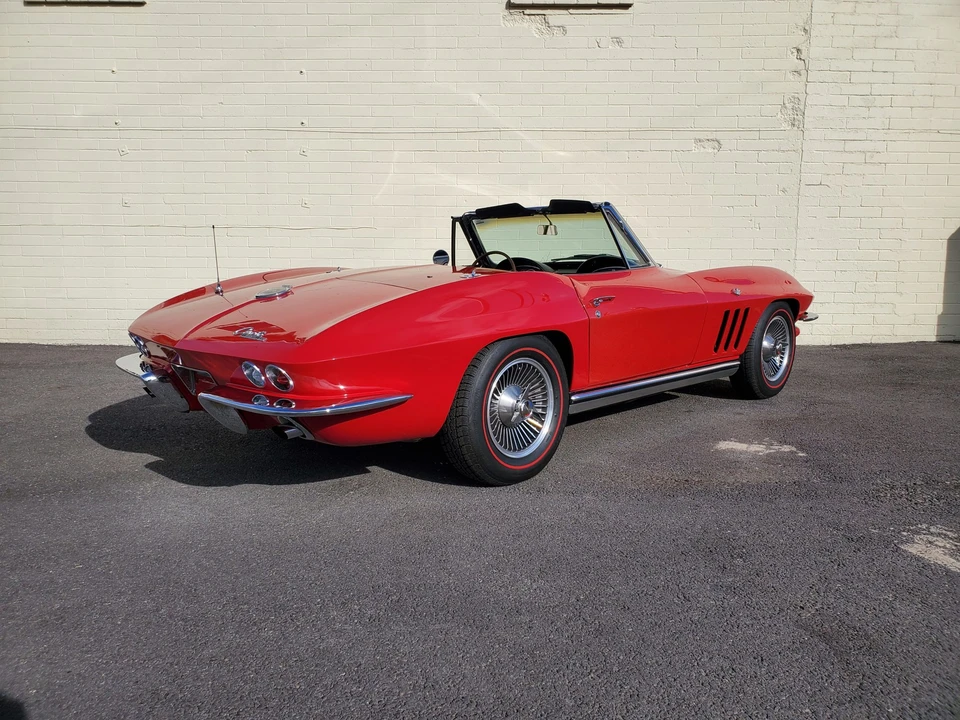 1965 Chevrolet Corvette C2 - Image 6 of 31