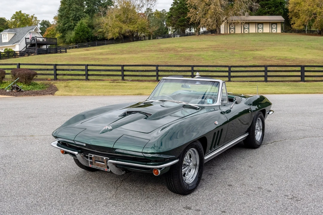 1965 Chevrolet Corvette C2 - Image 10 of 31