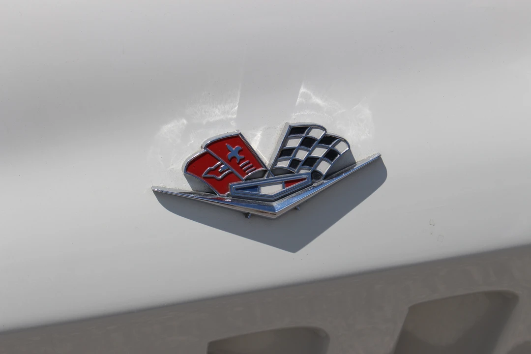 1965 Chevrolet Corvette C2 - Image 22 of 31