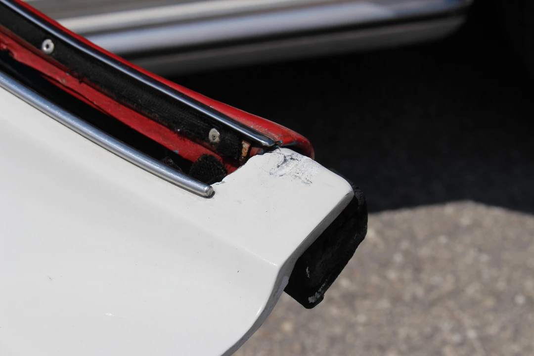 1965 Chevrolet Corvette C2 - Image 25 of 31