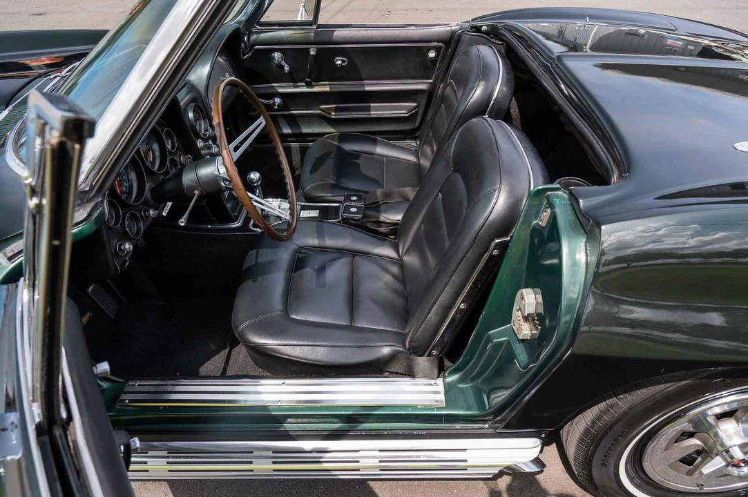 1965 Chevrolet Corvette C2 - Image 11 of 21