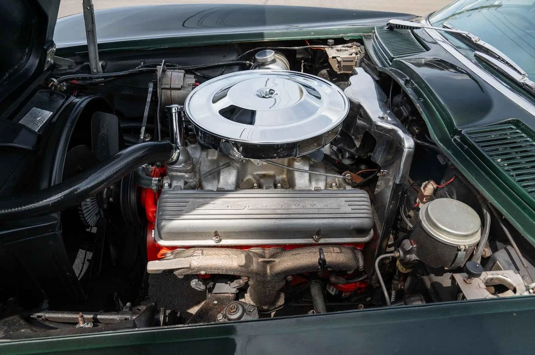 1965 Chevrolet Corvette C2 - Image 15 of 21