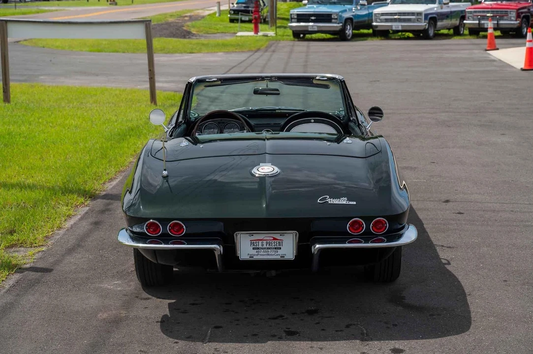1965 Chevrolet Corvette C2 - Image 5 of 21