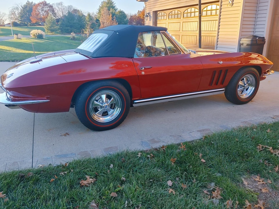 1965 Chevrolet Corvette C2 - Image 5 of 31